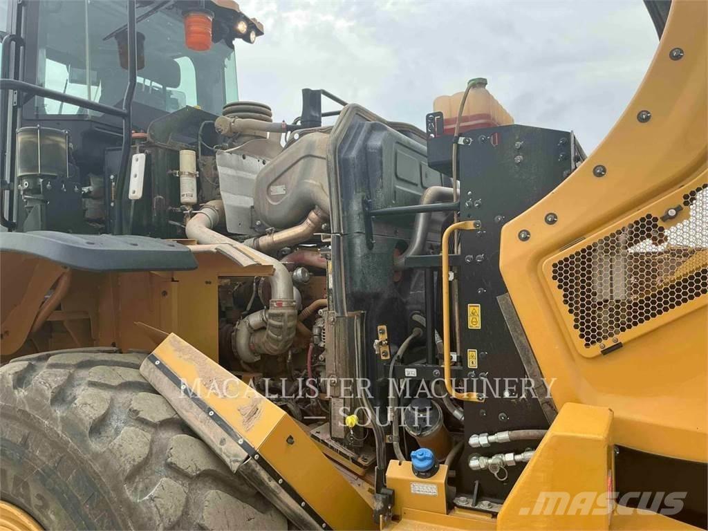 CAT 950M Kolesni nakladalci