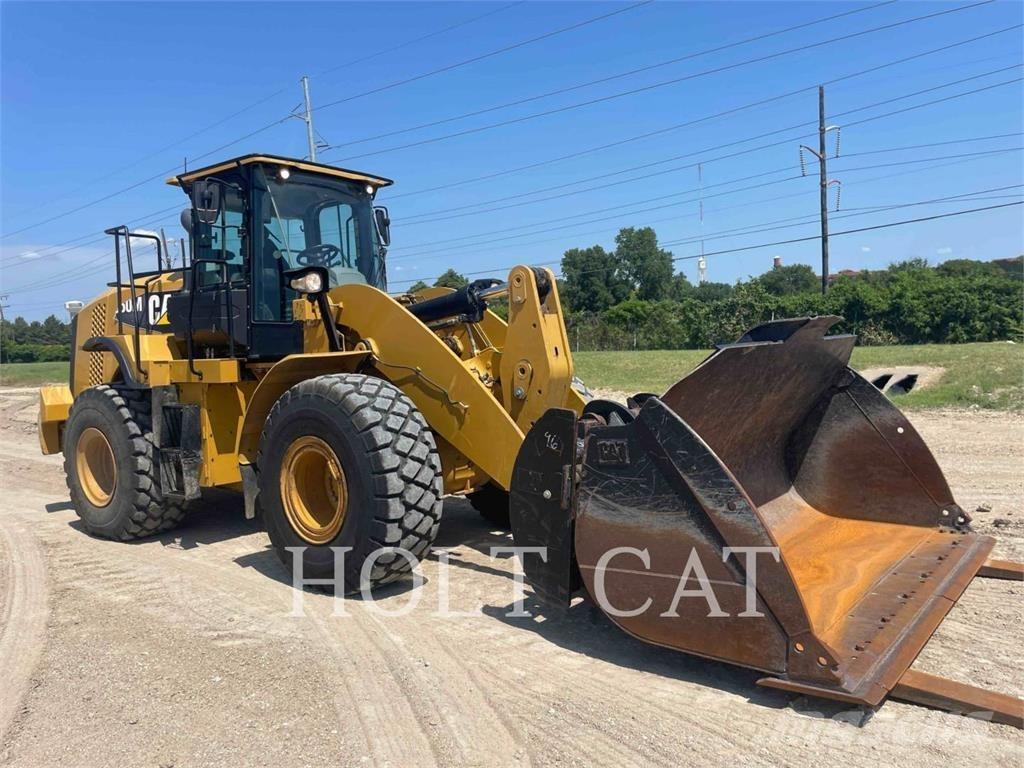CAT 950M Kolesni nakladalci