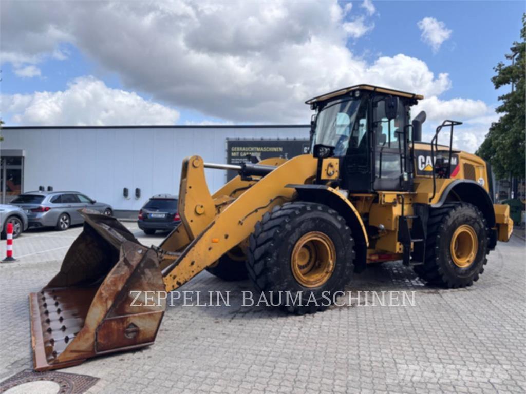 CAT 950M Kolesni nakladalci