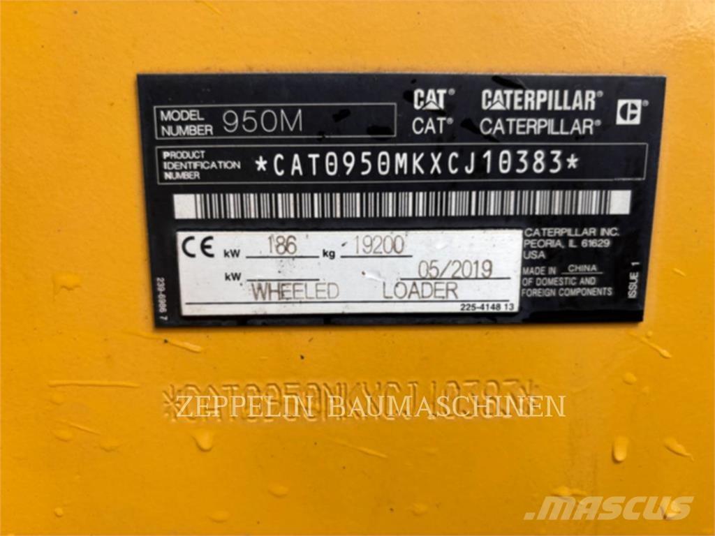 CAT 950M Kolesni nakladalci
