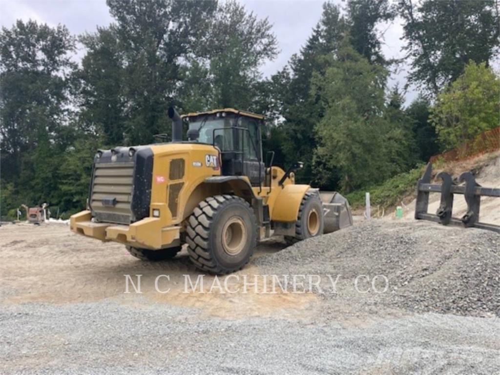 CAT 950M Kolesni nakladalci