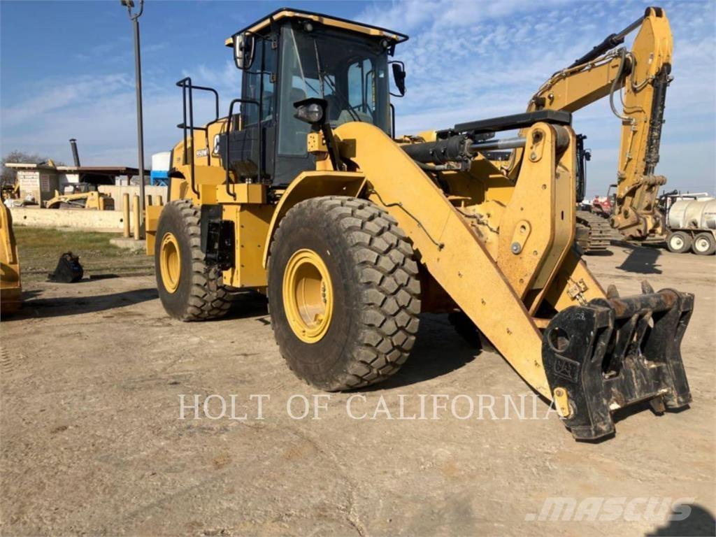 CAT 950M Kolesni nakladalci