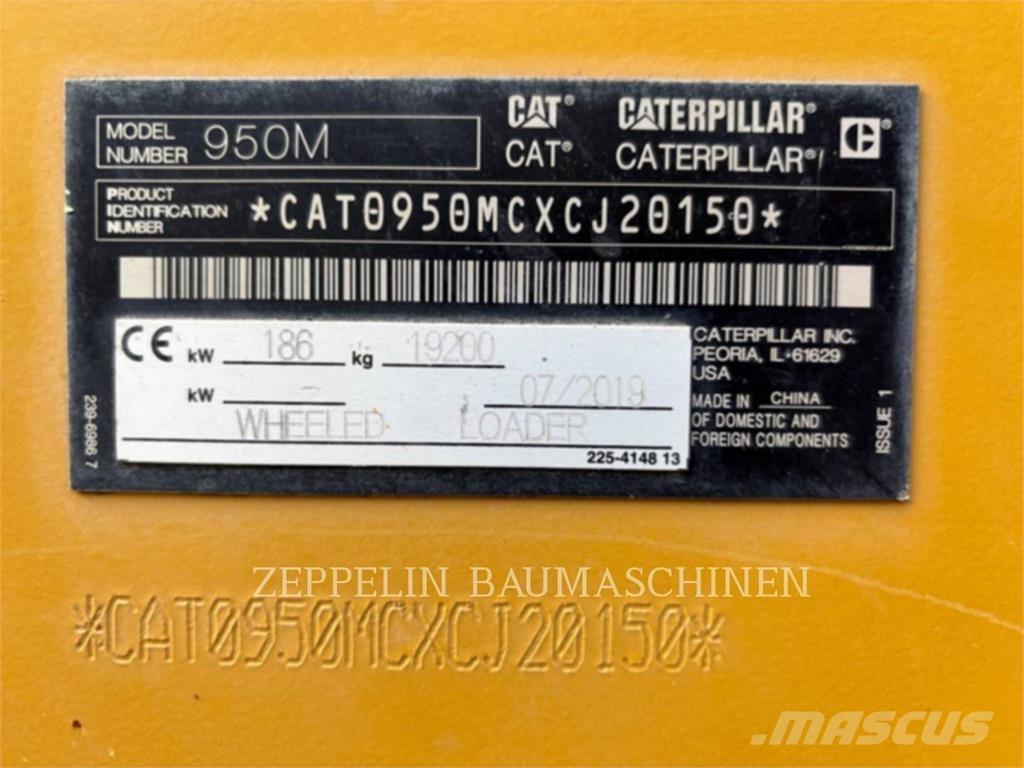 CAT 950M Kolesni nakladalci