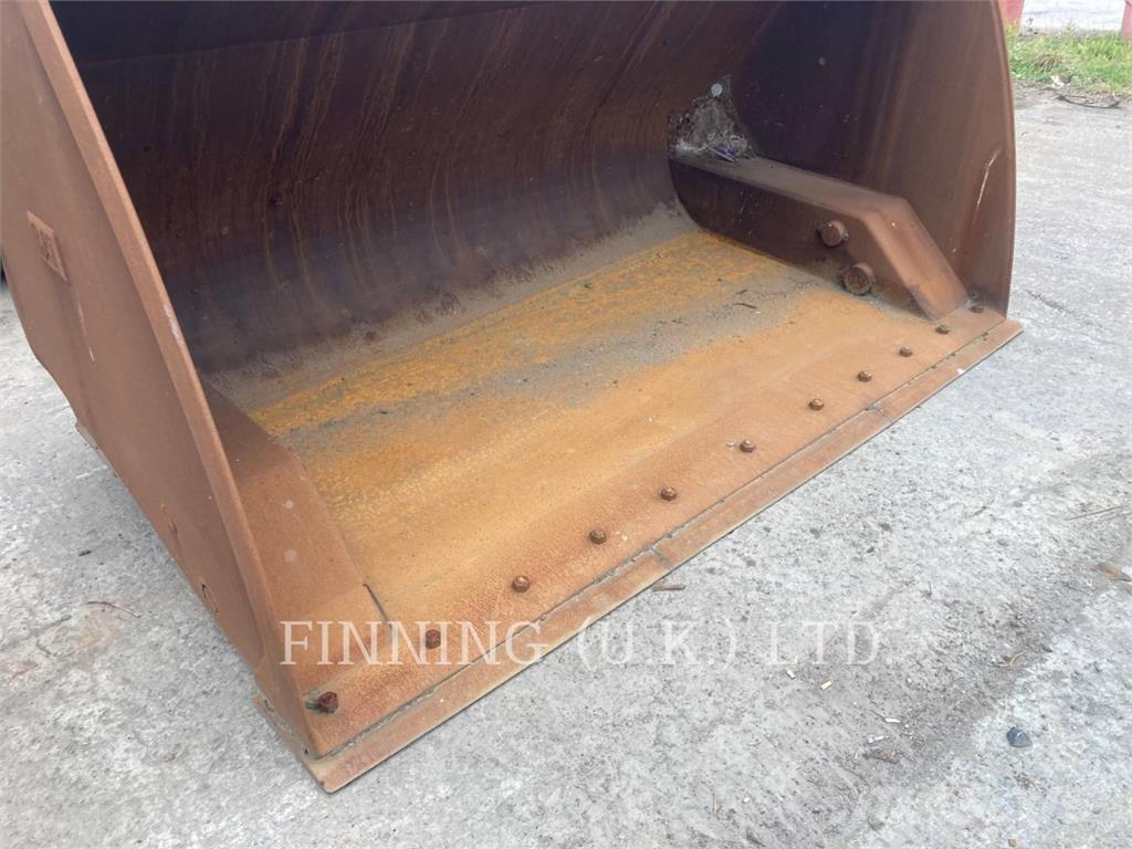 CAT 950M Kolesni nakladalci