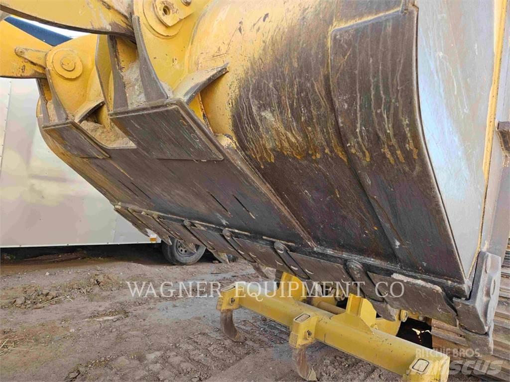 CAT 950M Kolesni nakladalci