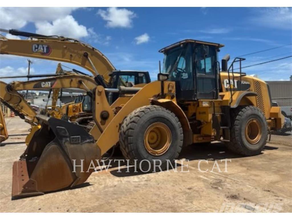 CAT 950M Kolesni nakladalci