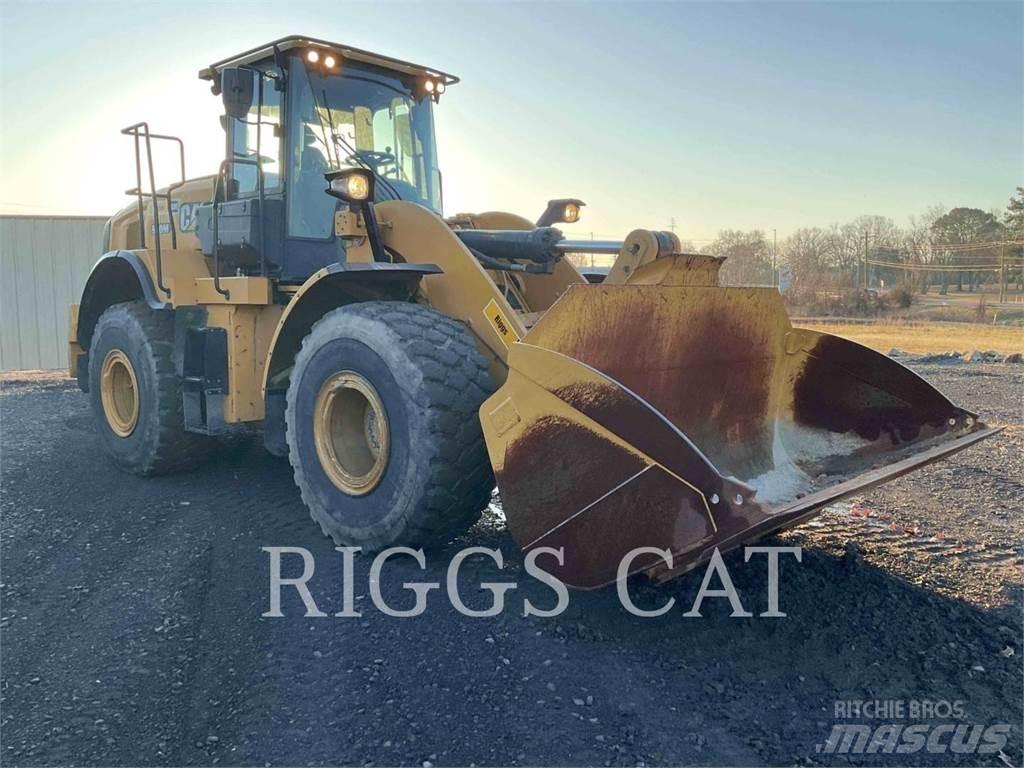 CAT 950M 3F Kolesni nakladalci