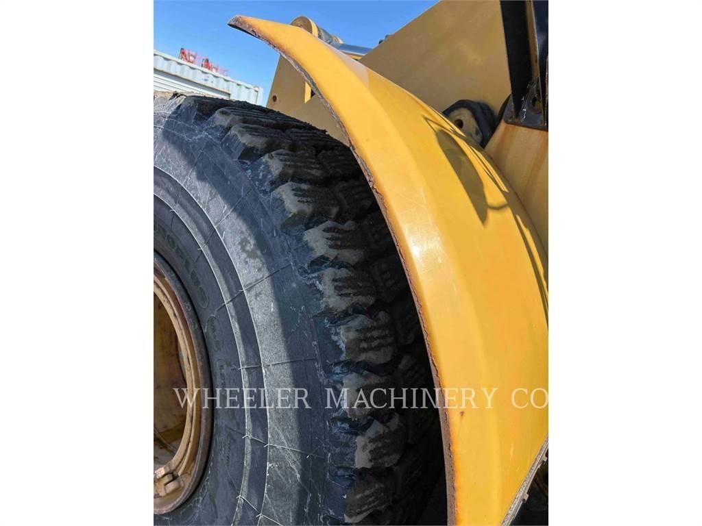 CAT 950M JRB Kolesni nakladalci