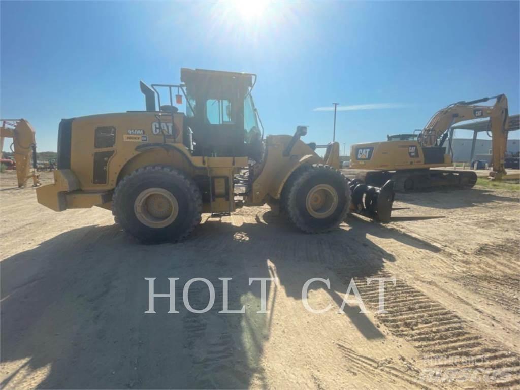 CAT 950M QC Kolesni nakladalci