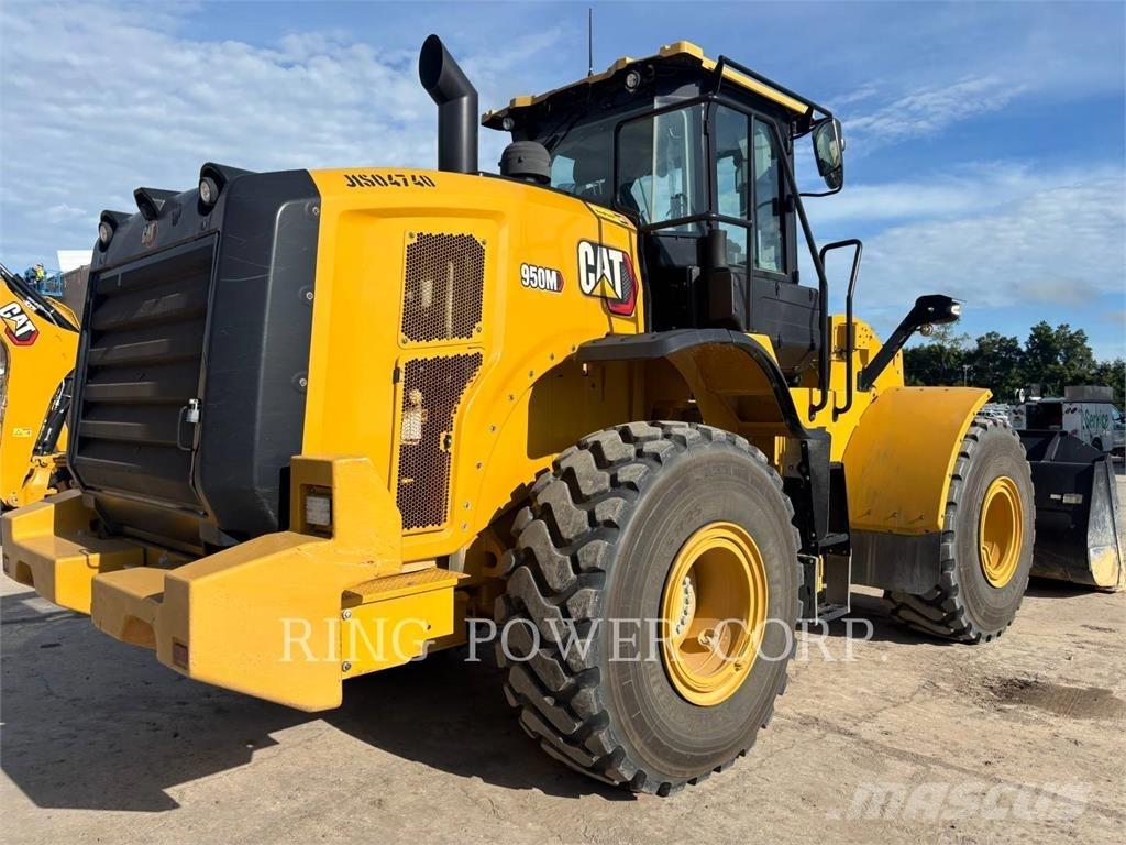 CAT 950MQC Kolesni nakladalci