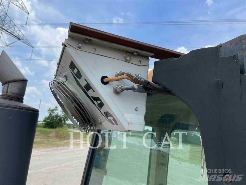 CAT 953C Nakladalci goseničarji