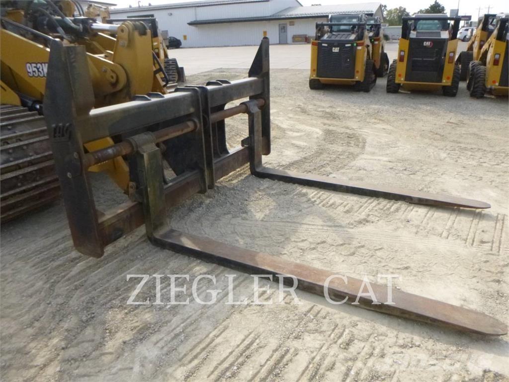 CAT 953KLGP Nakladalci goseničarji