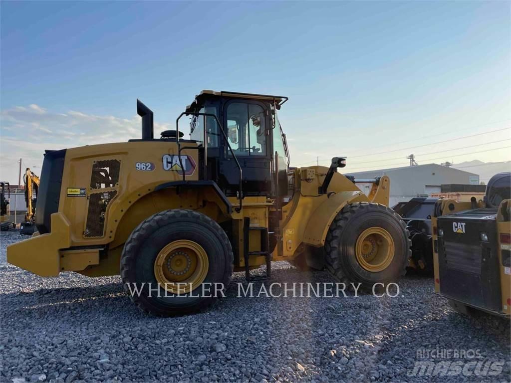 CAT 962 QC Kolesni nakladalci