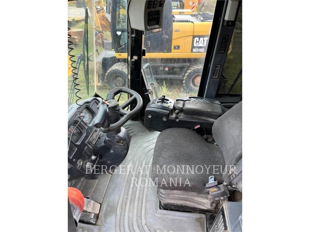 CAT 962G Kolesni nakladalci