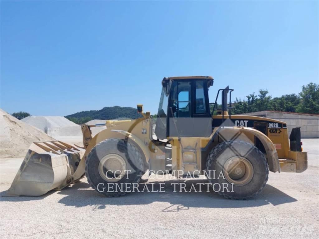 CAT 962G2 Kolesni nakladalci
