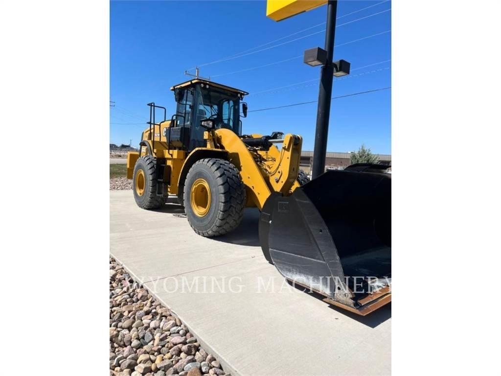 CAT 962M Kolesni nakladalci