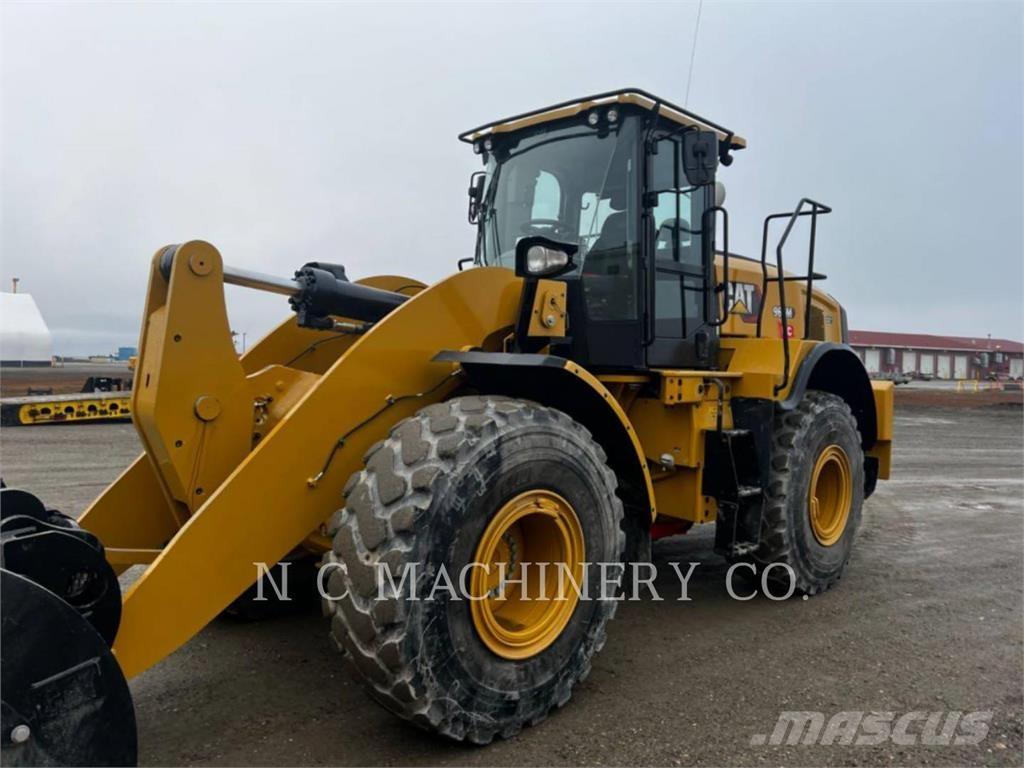 CAT 962M Kolesni nakladalci