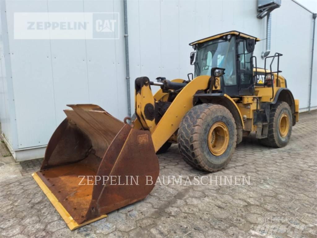 CAT 962M Kolesni nakladalci