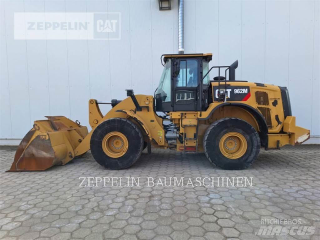 CAT 962M Kolesni nakladalci