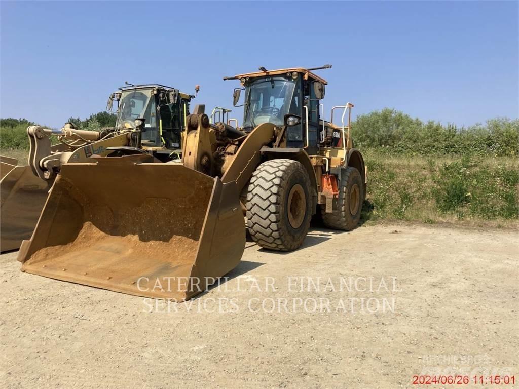 CAT 962M Kolesni nakladalci