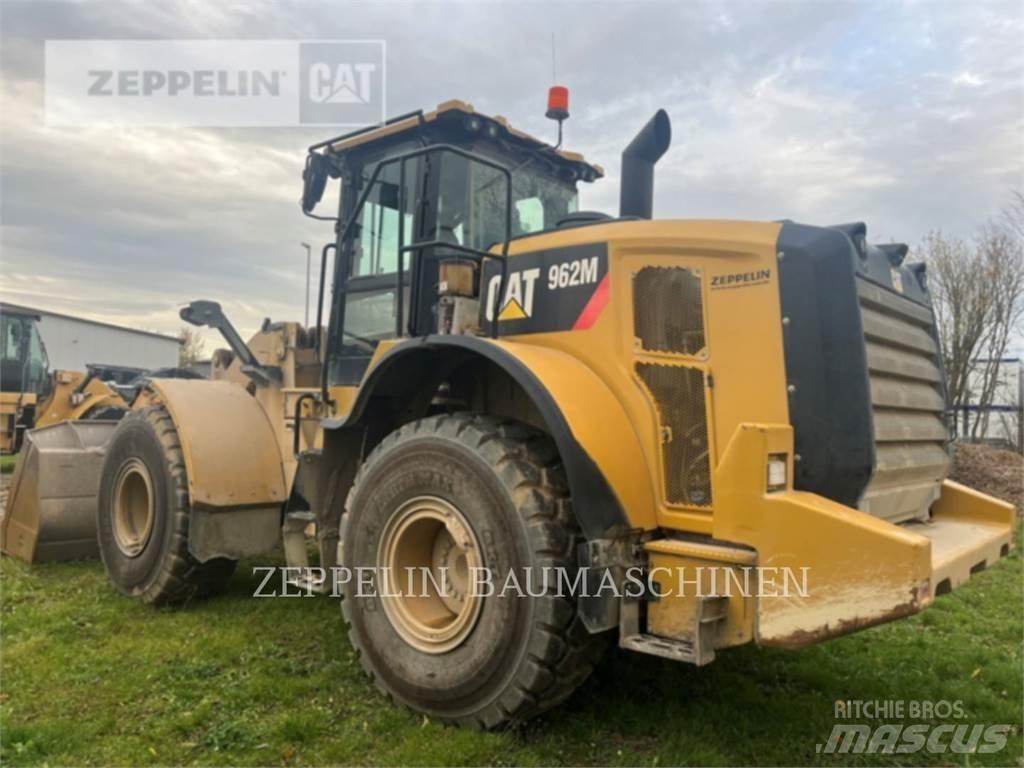 CAT 962M Kolesni nakladalci