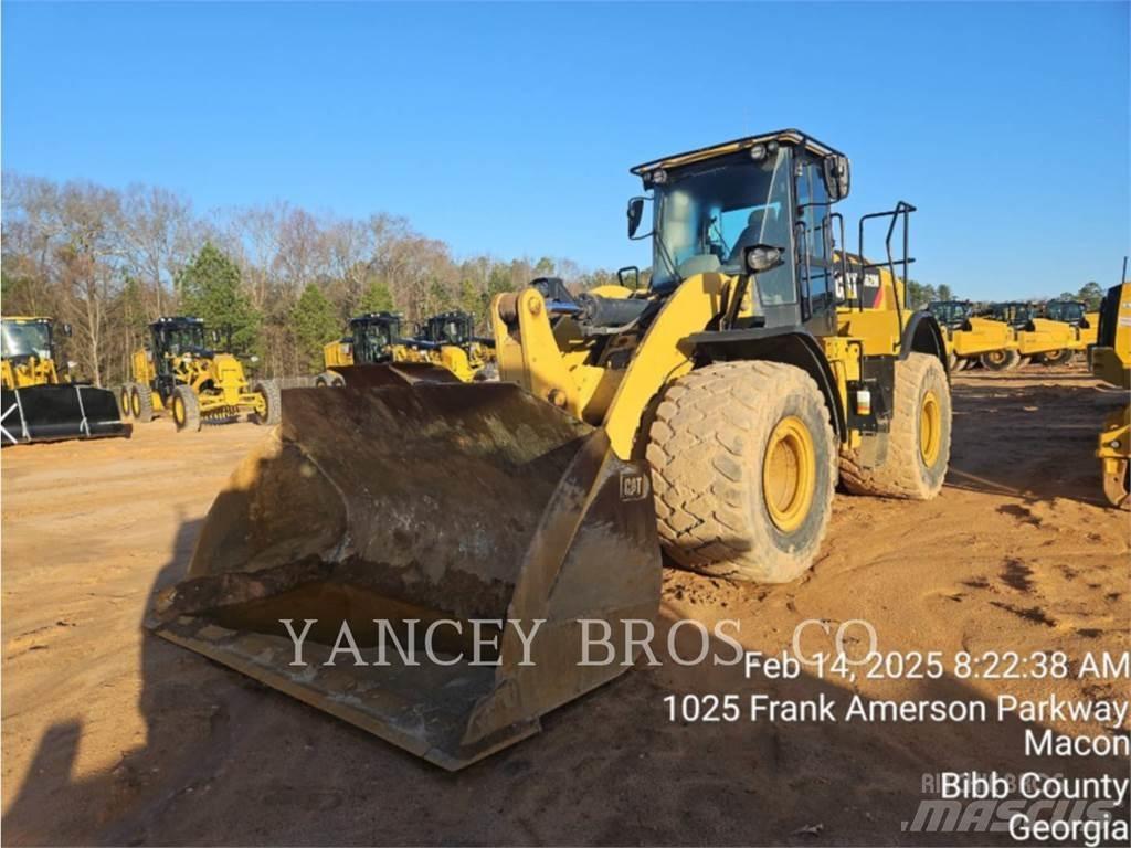 CAT 962M Kolesni nakladalci