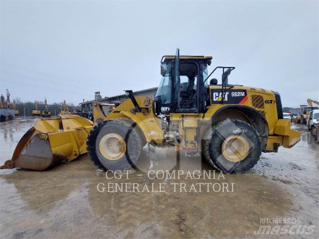CAT 962M Kolesni nakladalci