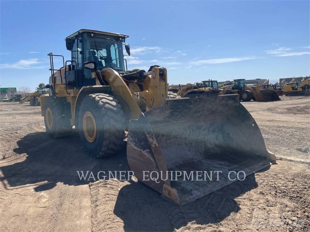 CAT 962M Kolesni nakladalci
