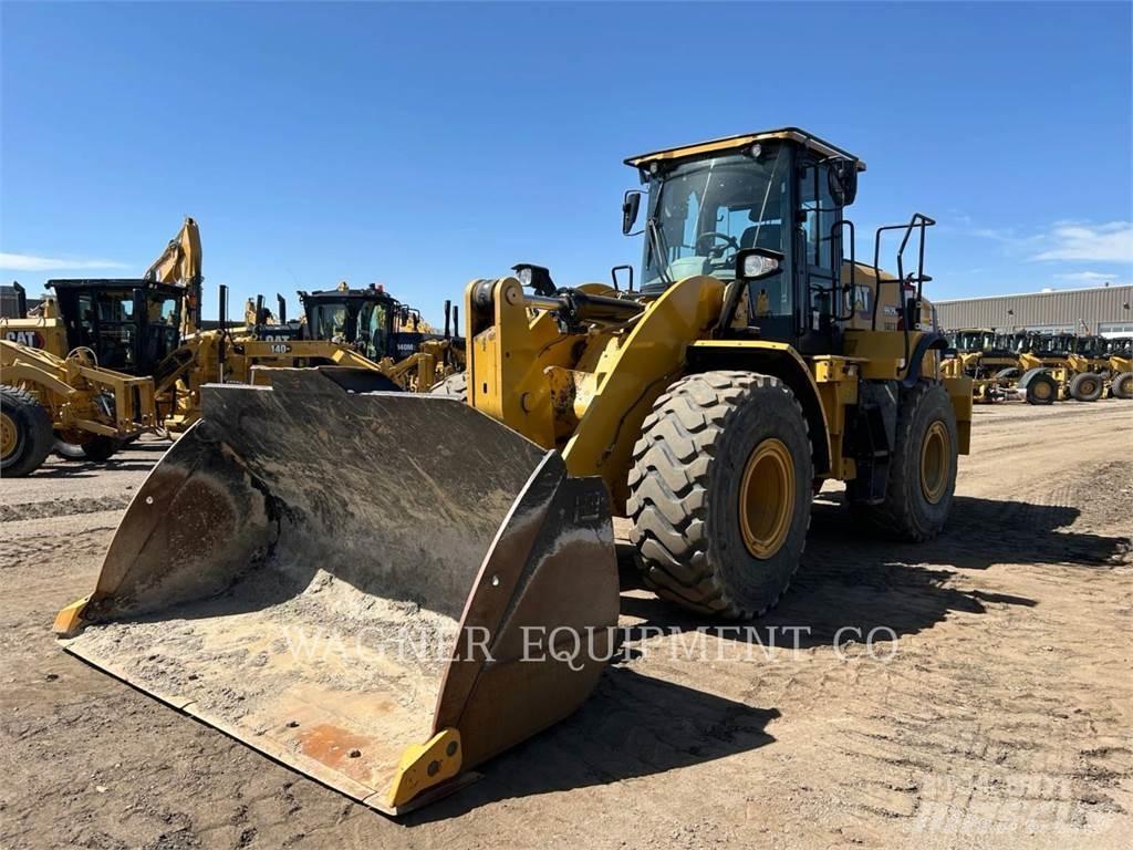CAT 962M Kolesni nakladalci