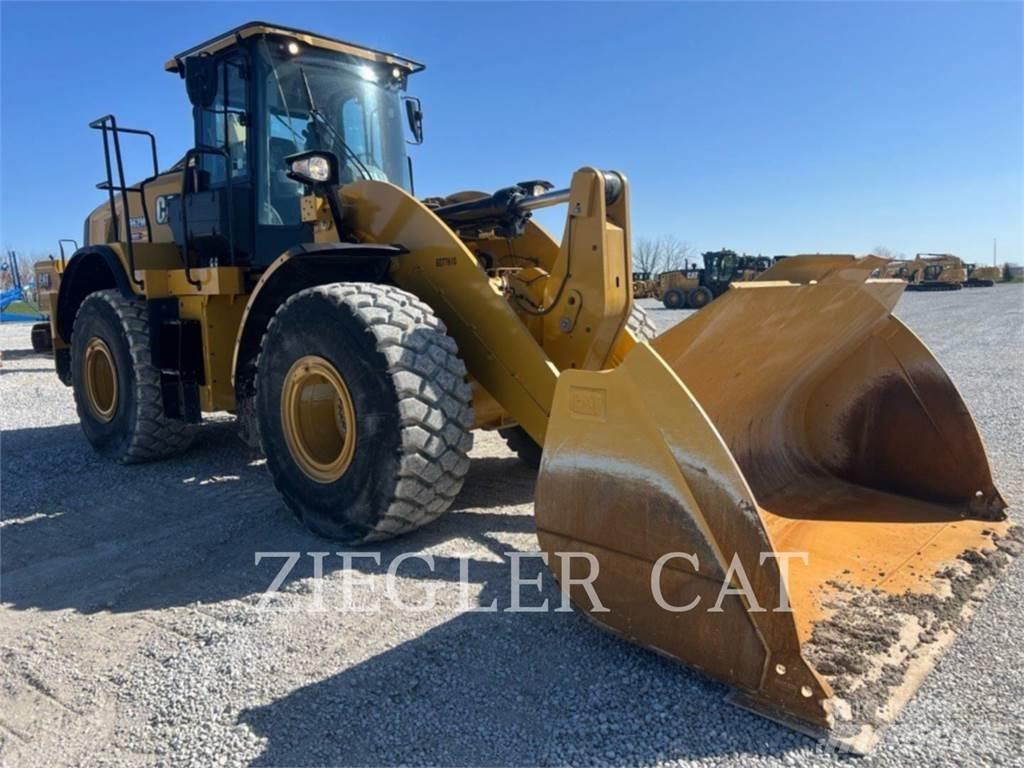 CAT 962M Kolesni nakladalci