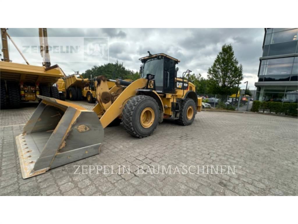 CAT 962M Kolesni nakladalci