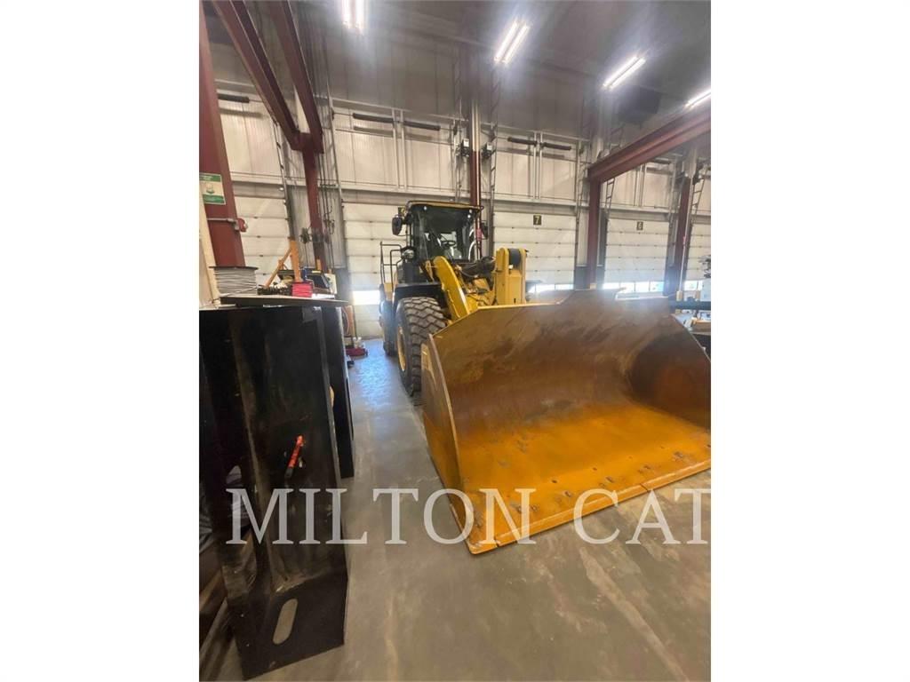 CAT 962M Kolesni nakladalci