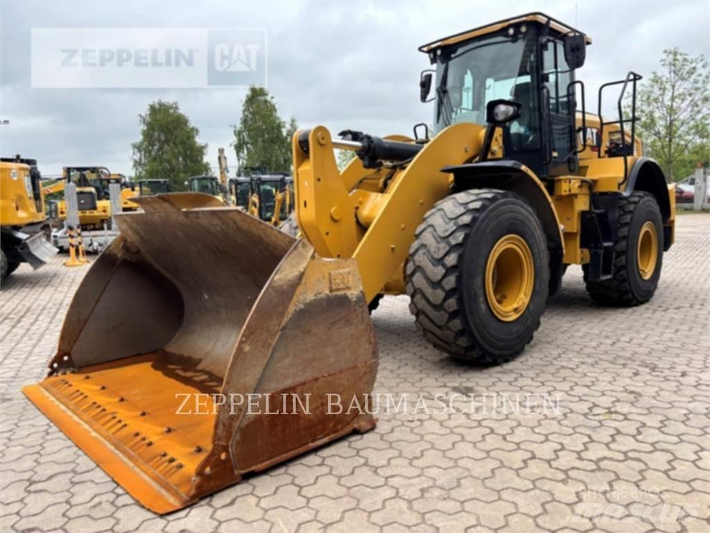 CAT 962M Kolesni nakladalci