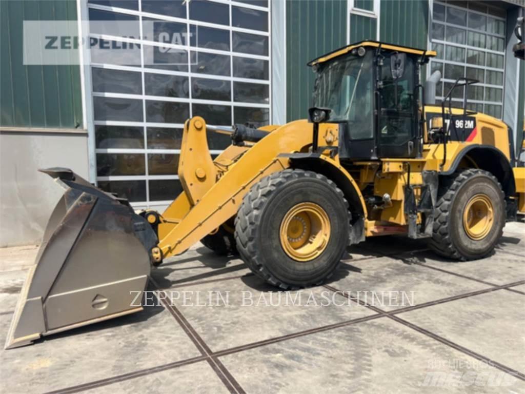CAT 962M Kolesni nakladalci