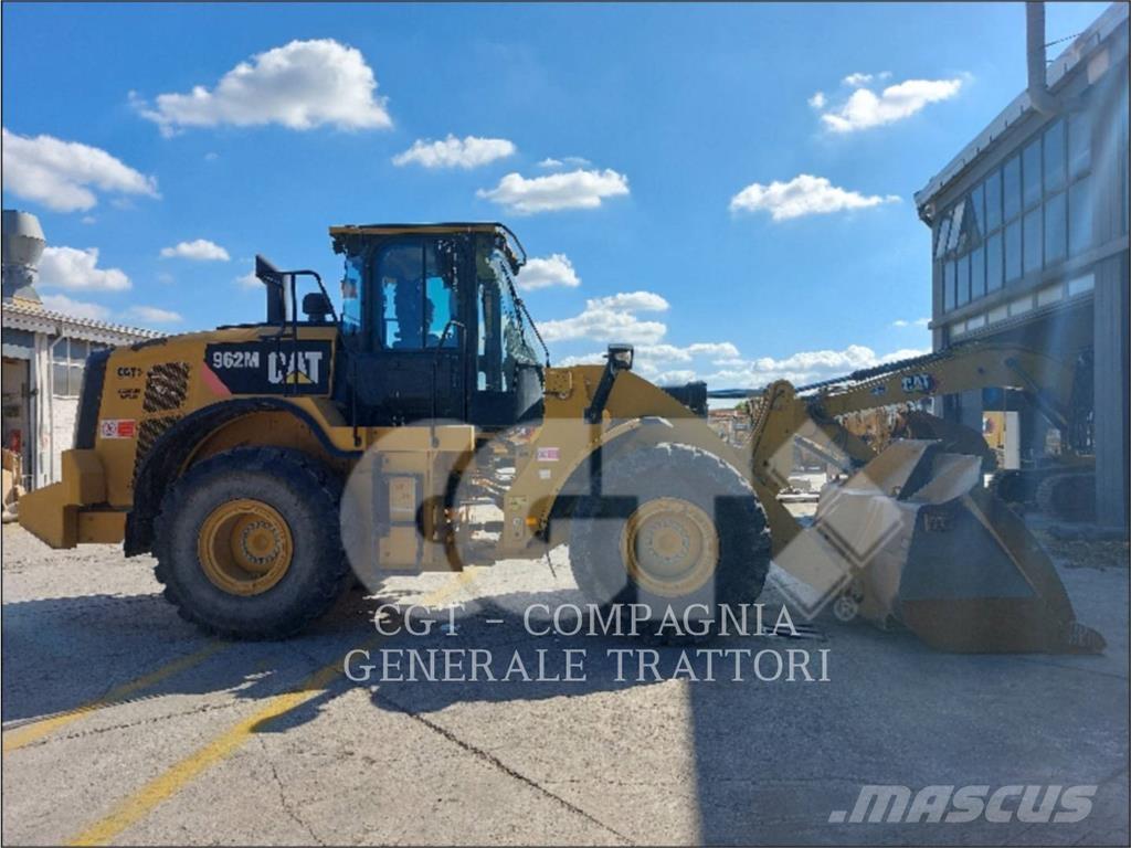 CAT 962M Kolesni nakladalci