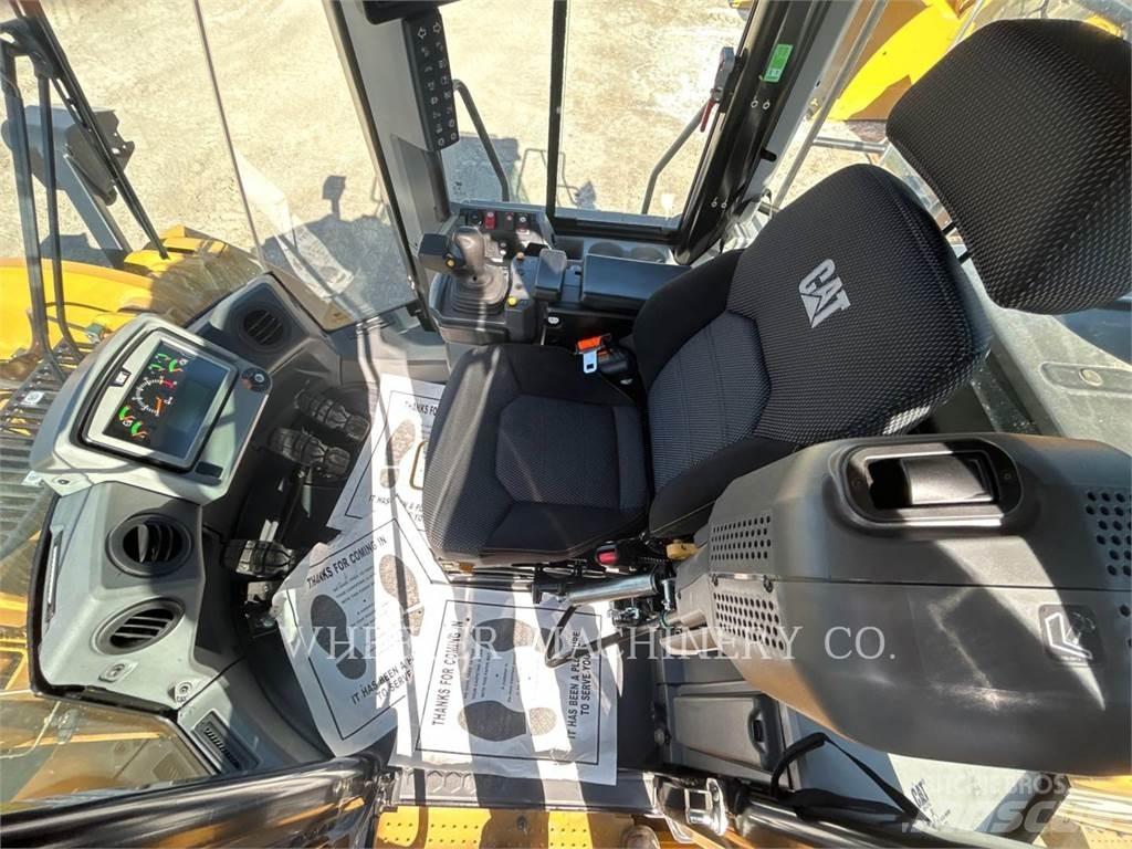 CAT 962M QC Kolesni nakladalci