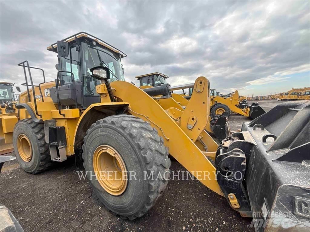 CAT 962M QC Kolesni nakladalci
