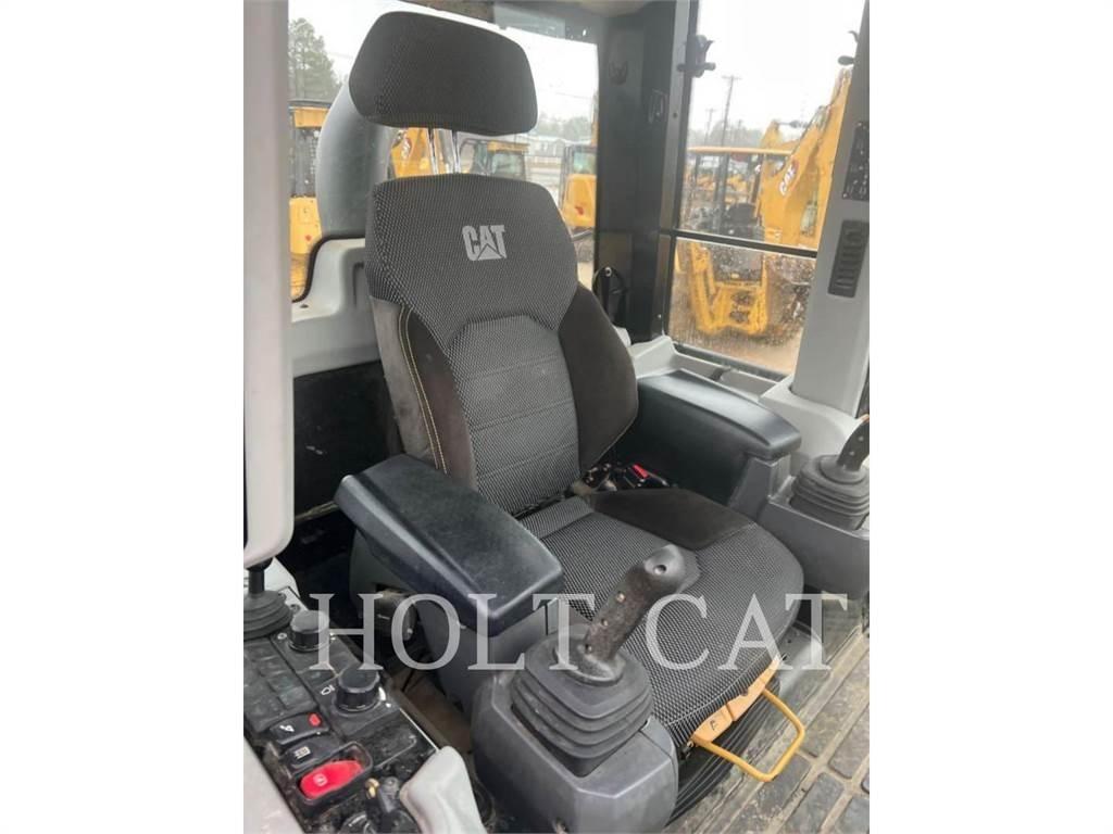 CAT 963 Kolesni nakladalci
