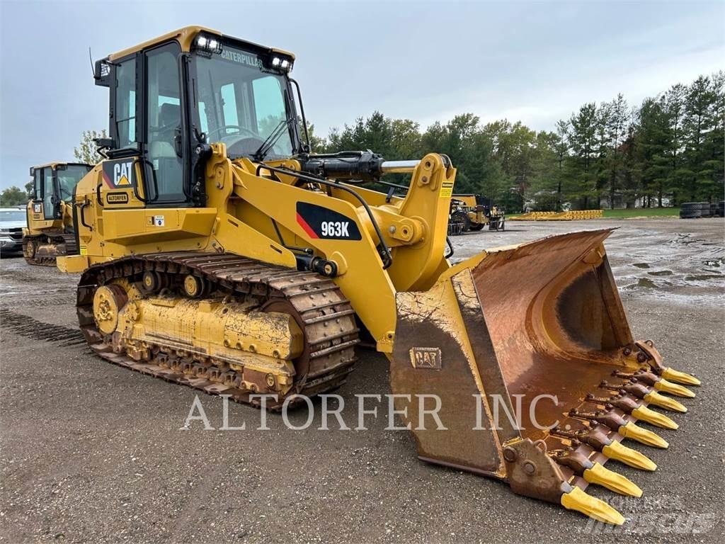CAT 963K Kolesni nakladalci