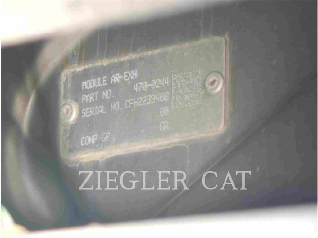 CAT 963K Nakladalci goseničarji