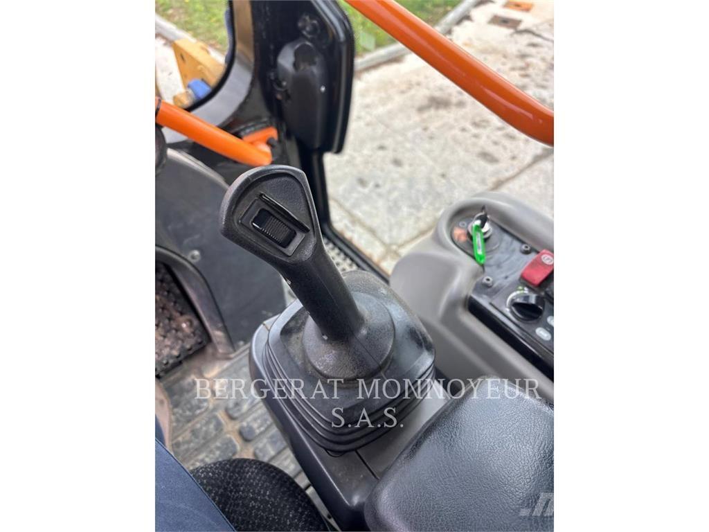 CAT 963K Nakladalci goseničarji