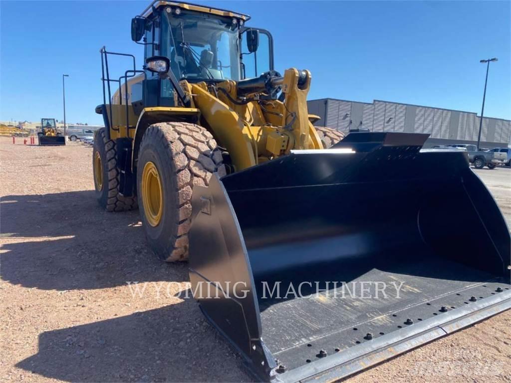CAT 966 Kolesni nakladalci