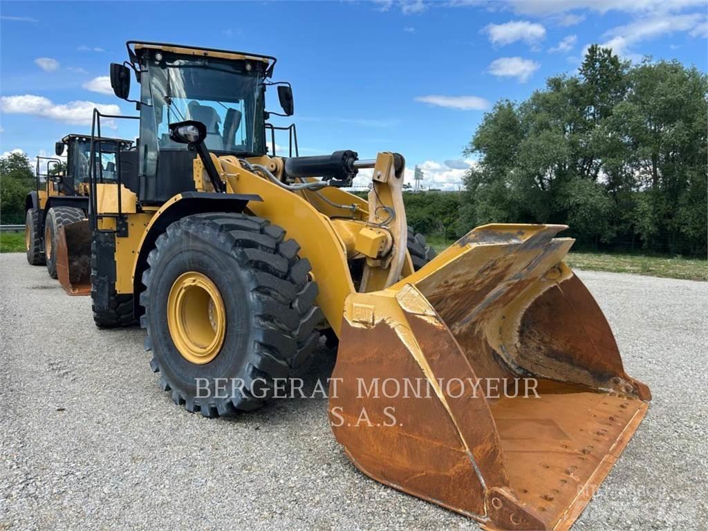 CAT 966 Kolesni nakladalci