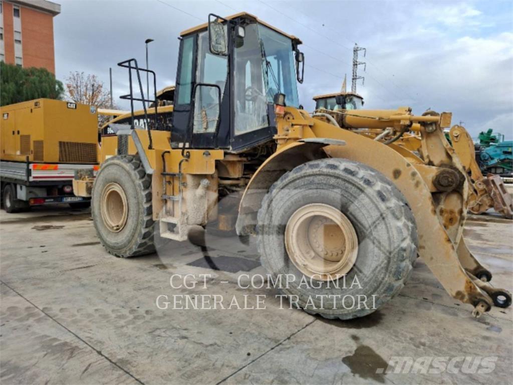 CAT 966 Kolesni nakladalci