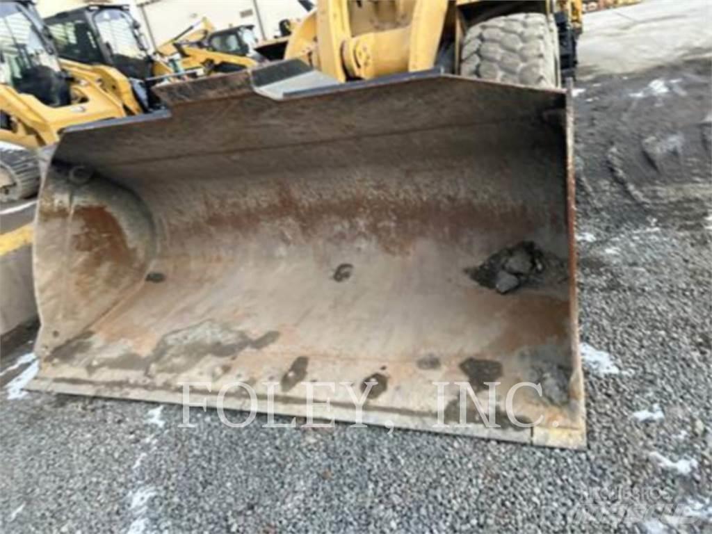 CAT 966-14XE Kolesni nakladalci