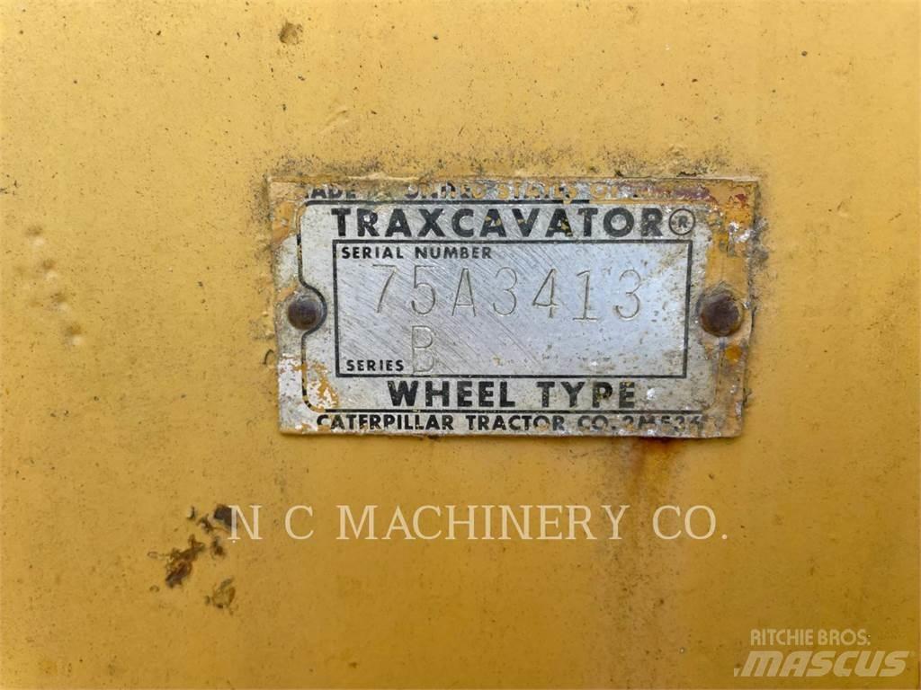 CAT 966B Kolesni nakladalci