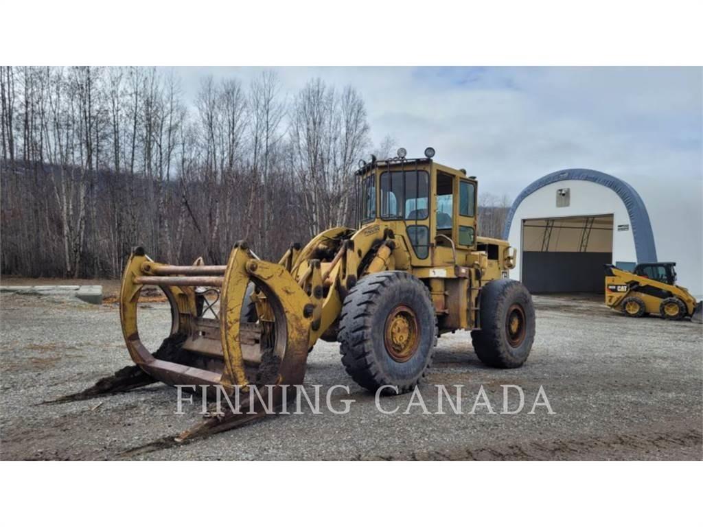 CAT 966C Kolesni nakladalci