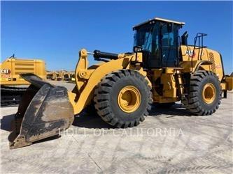 CAT 966M Kolesni nakladalci