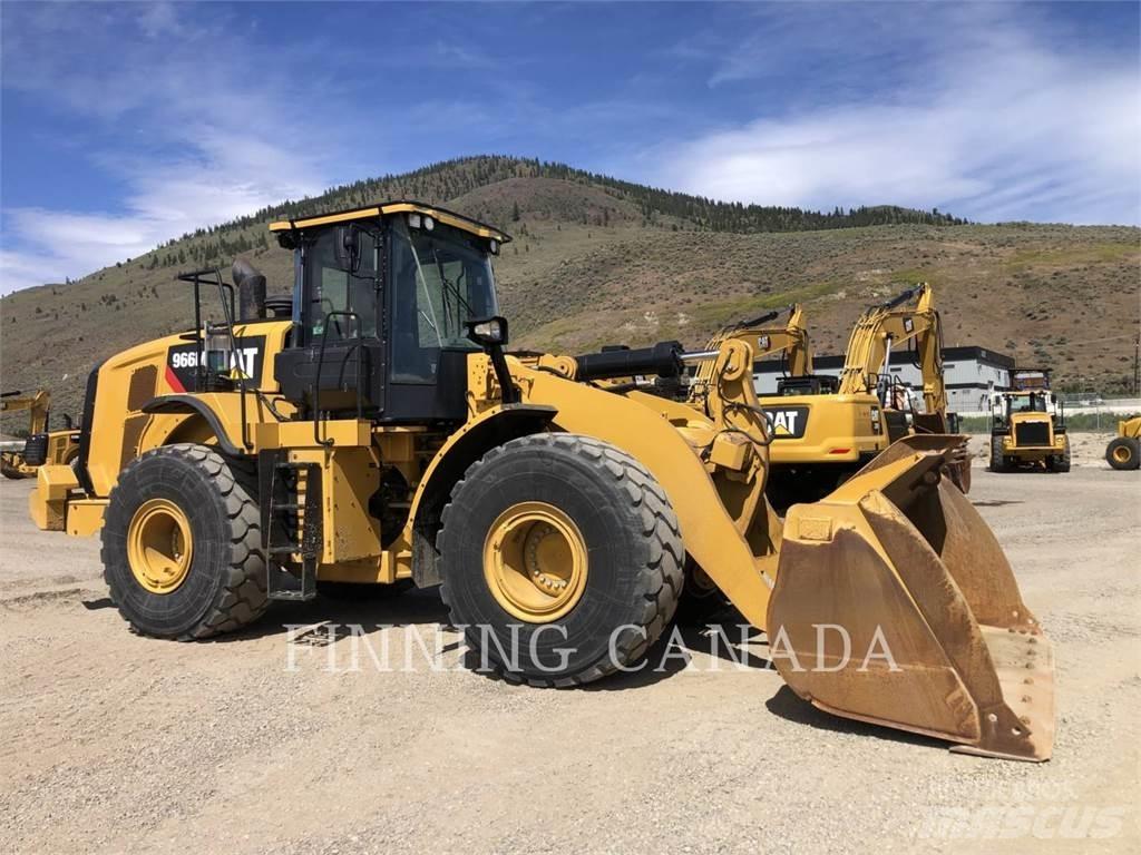 CAT 966M Kolesni nakladalci