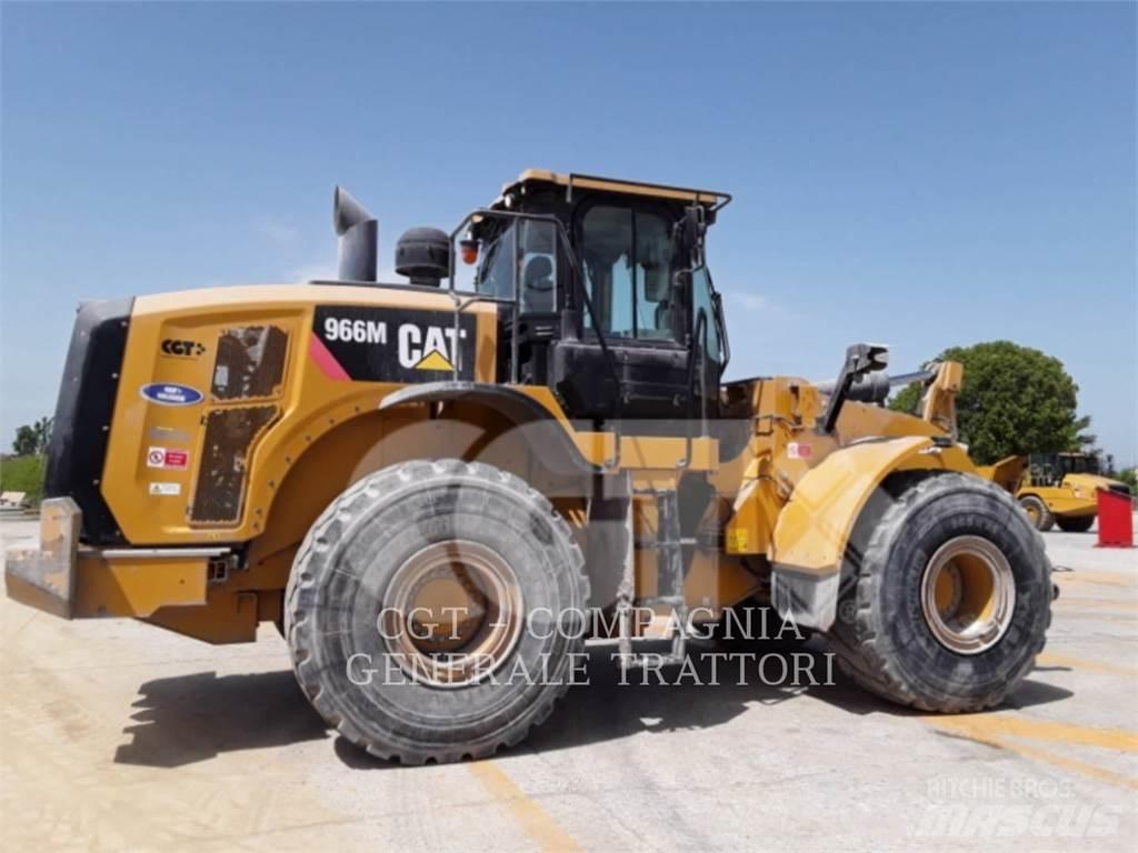 CAT 966M Kolesni nakladalci
